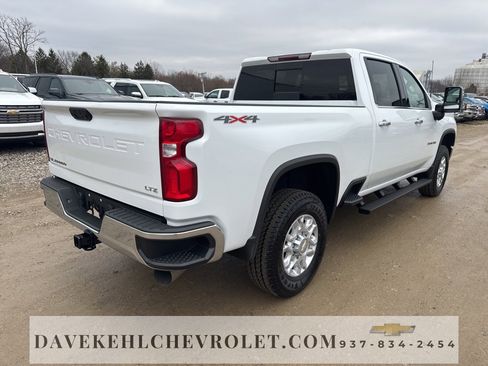 Used 2022 Chevrolet Silverado 3500 LTZ w/ LTZ Convenience Package image 46