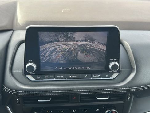 Certified 2021 Nissan Rogue S image 29