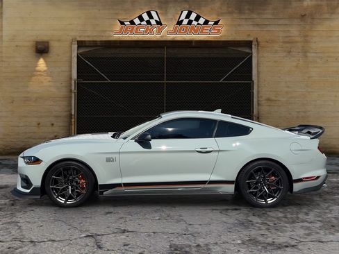 Used 2022 Ford Mustang Mach 1 w/ Mach 1 Handling Package RWD image 3