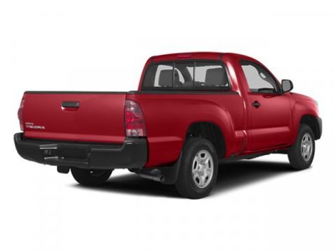 Used 2014 Toyota Tacoma 4x4 Regular Cab image 2