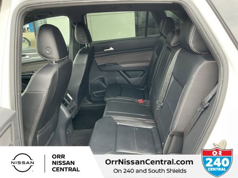 Used 2021 Volkswagen Atlas Cross Sport SE image 13