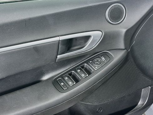 Used 2025 Hyundai Sonata SEL FWD image 15