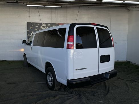 Used 2017 Chevrolet Express 2500 LS image 5