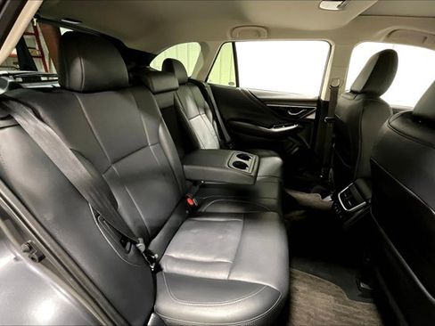 Used 2022 Subaru Outback Limited XT image 27
