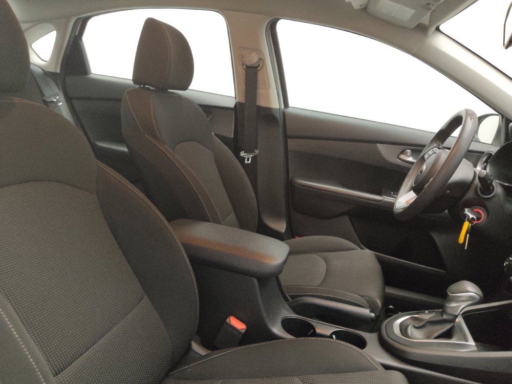 Used 2019 Kia Forte LXS FWD image 21