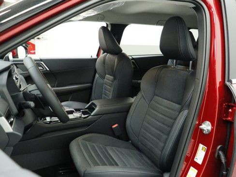 New 2026 Mitsubishi Outlander SE FWD image 7
