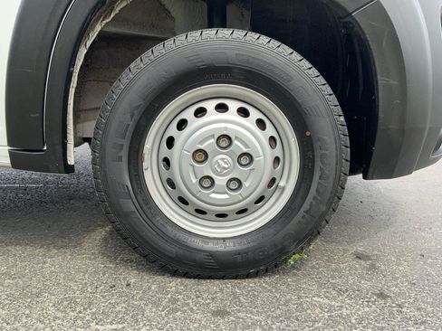 Used 2025 RAM ProMaster 3500 w/ Convenience Group FWD image 23