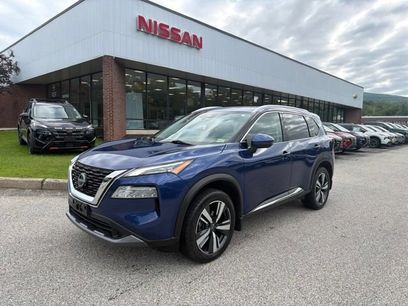 Used 2023 Nissan Rogue SL
