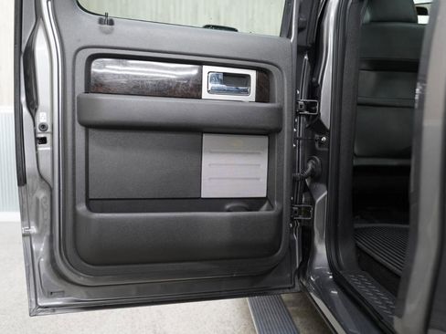 Used 2014 Ford F150 Platinum image 34