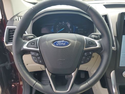 Used 2022 Ford Edge Titanium w/ Equipment Group 301A AWD/4WD image 14