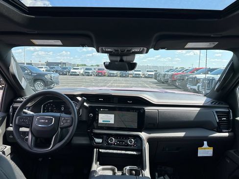 New 2026 GMC Sierra 2500 AT4 w/ AT4 Premium Plus Package AWD/4WD image 33