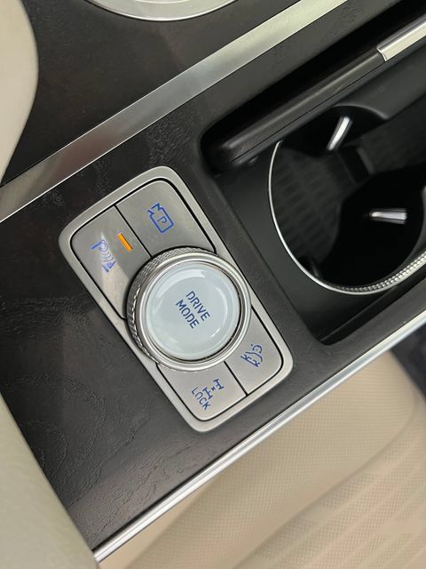 Used 2021 Genesis GV80 3.5T Advanced + AWD/4WD image 23