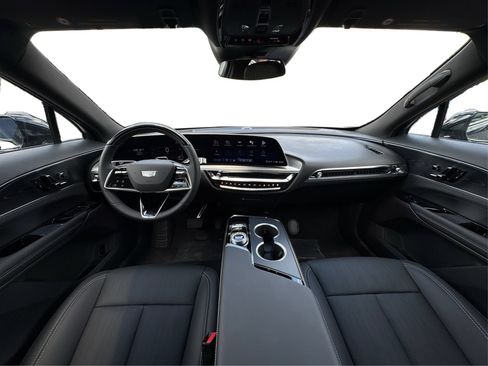 New 2026 Cadillac Lyriq Sport RWD image 22