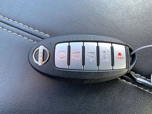 Used 2025 Nissan Altima 2.5 SV FWD image 21