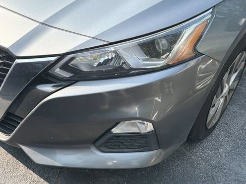 Used 2020 Nissan Altima 2.5 S FWD image 3