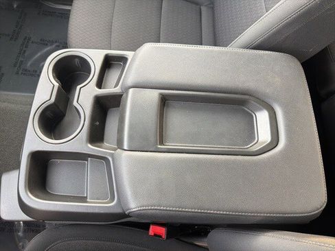 Used 2025 Chevrolet Silverado 1500 LT image 41