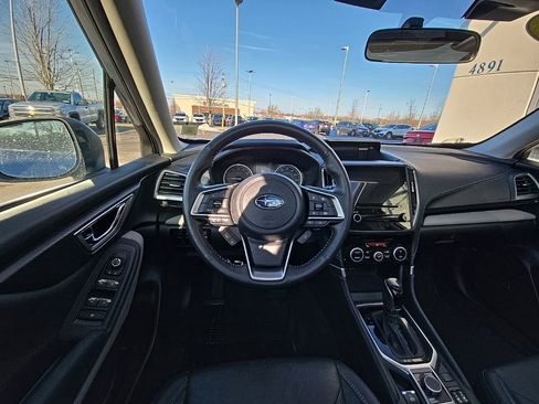 Used 2023 Subaru Forester Limited image 16