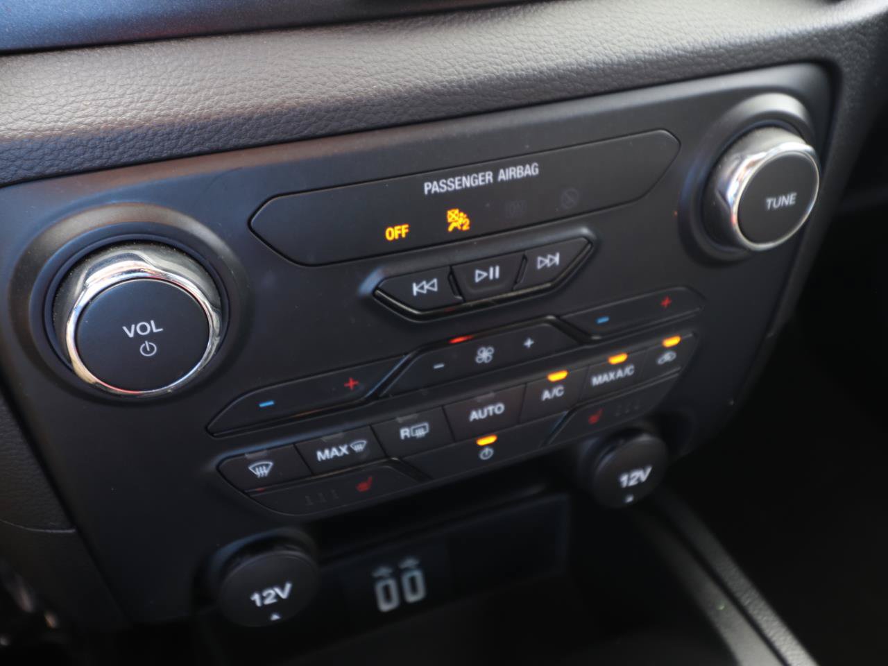 Used 2022 Ford Ranger Lariat w/ Equipment Group 501A High AWD/4WD image 19