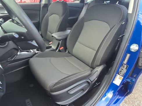 Used 2023 Kia Forte LXS w/ LXS Technology Package FWD image 18