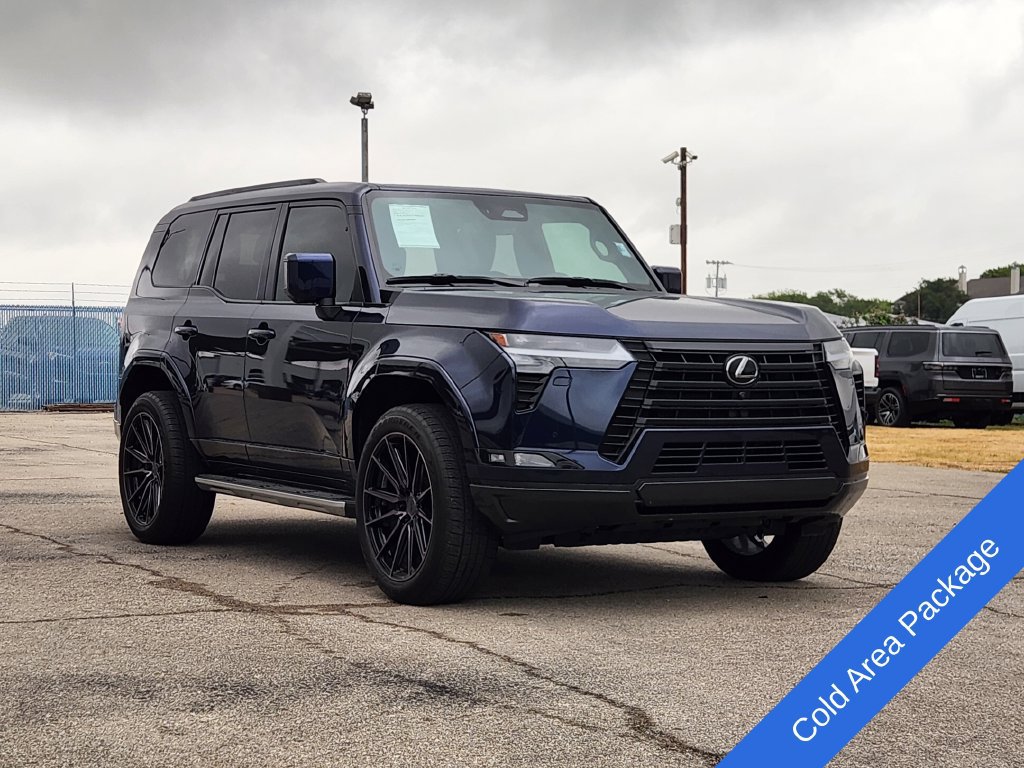 Used 2024 Lexus GX 550 w/ Cold Area Package AWD/4WD image 3