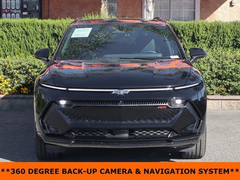 Used 2025 Chevrolet Equinox EV RS FWD image 3