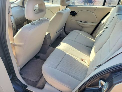 Used 2005 Saturn ION Level 2 w/ Power Pkg image 12