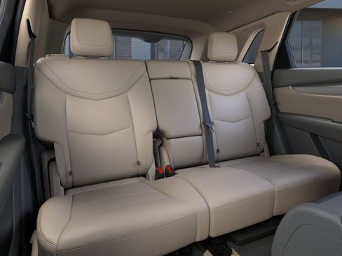 New 2025 Cadillac XT5 Premium Luxury image 17