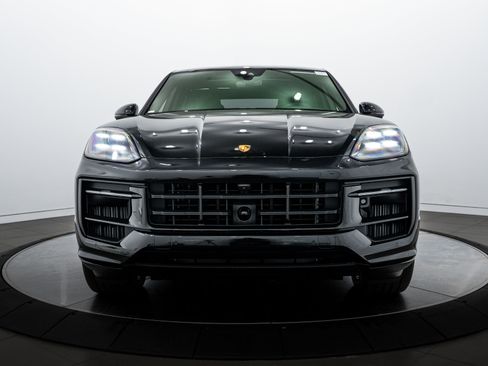 New 2026 Porsche Cayenne S image 10