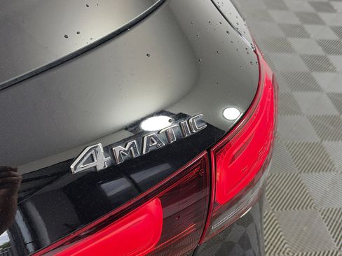 Used 2021 Mercedes-Benz GLA 250 4MATIC image 19