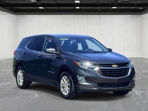 Used 2019 Chevrolet Equinox LT FWD image 3
