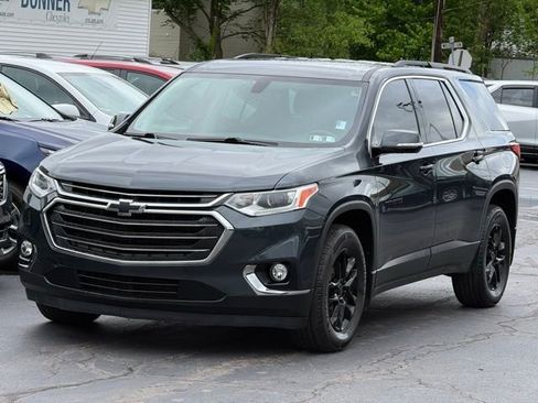 Used 2019 Chevrolet Traverse LT AWD/4WD image 3