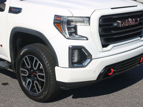 Used 2019 GMC Sierra 1500 AT4 w/ AT4 Premium Package AWD/4WD image 9