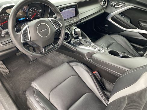Used 2017 Chevrolet Camaro LT image 14