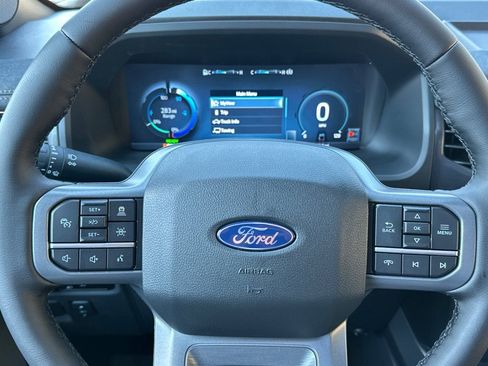 New 2025 Ford F150 Lightning Lariat image 22