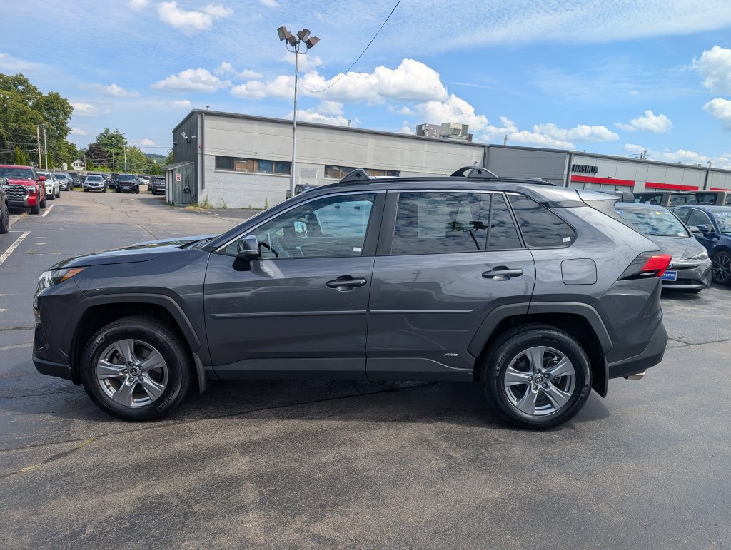 Certified 2024 Toyota RAV4 XLE AWD/4WD image 3
