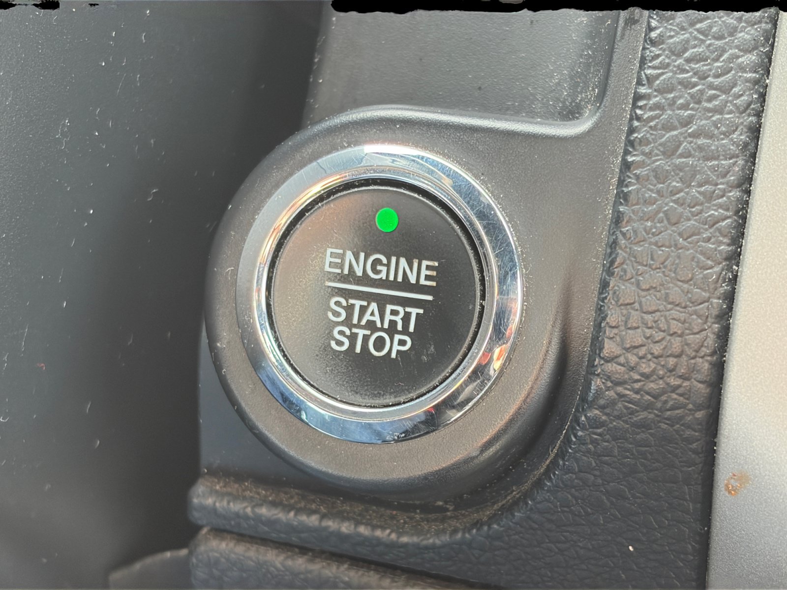 Used 2016 Ford Expedition EL Limited w/ Equipment Group 301A AWD/4WD image 26
