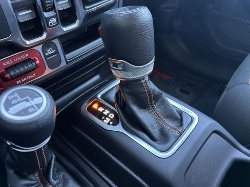 Used 2023 Jeep Gladiator Mojave w/ LED Lighting Group image 33