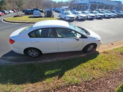 Used 2012 Honda Civic LX image 9