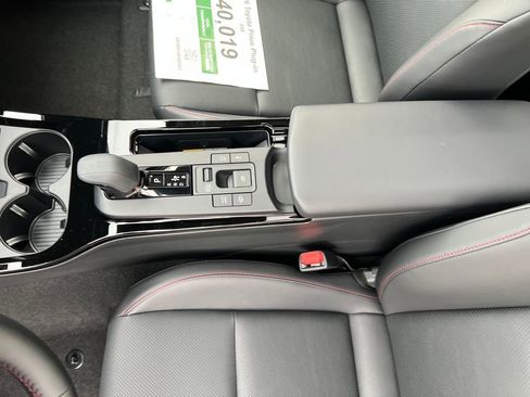 New 2026 Toyota Prius Plug-In Hybrid image 27