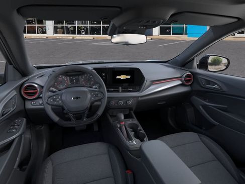 Used 2026 Chevrolet Trax RS w/ Sunroof Package FWD image 15