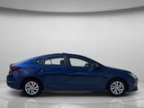 Used 2019 Hyundai Elantra SE image 2
