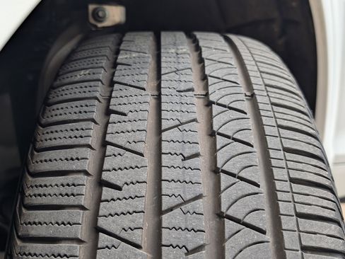 Used 2024 Audi Q5 2.0T Premium Plus w/ Premium Plus Package AWD/4WD image 37