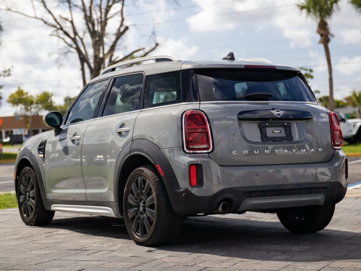 Used 2023 MINI Cooper Countryman FWD image 9