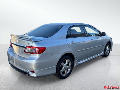 Used 2013 Toyota Corolla S FWD image 4