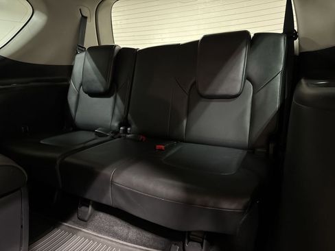 Used 2022 Nissan Armada Platinum w/ Captain's Chairs Package image 25