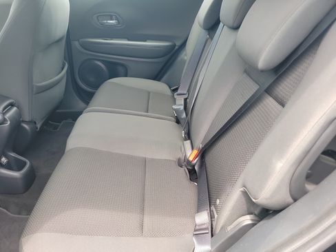 Used 2019 Honda HR-V Sport image 16