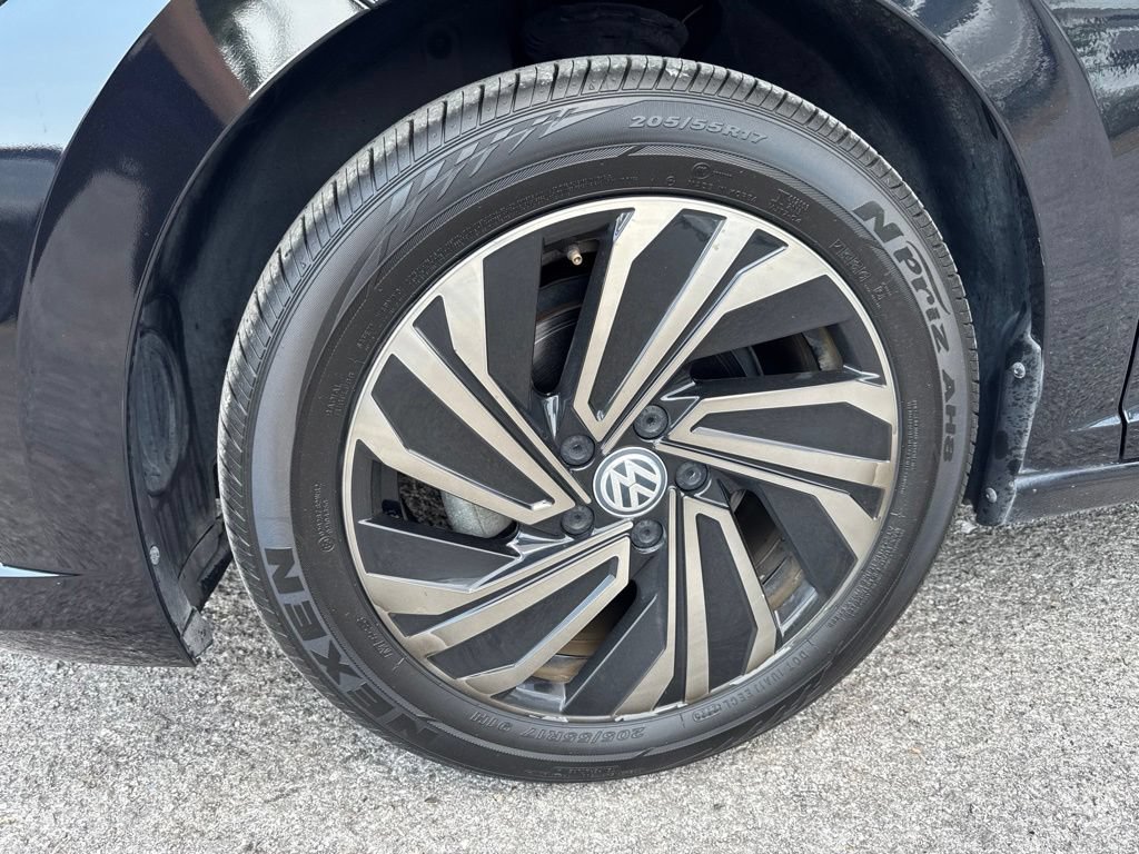 Used 2019 Volkswagen Jetta SEL Premium FWD image 11