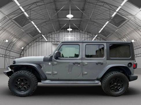 Used 2018 Jeep Wrangler Unlimited Sport S image 10