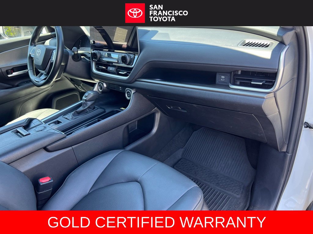 Certified 2024 Toyota Grand Highlander FWD image 23