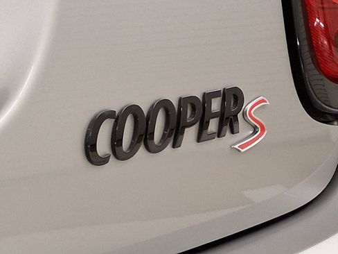 Used 2024 MINI Cooper S FWD image 29